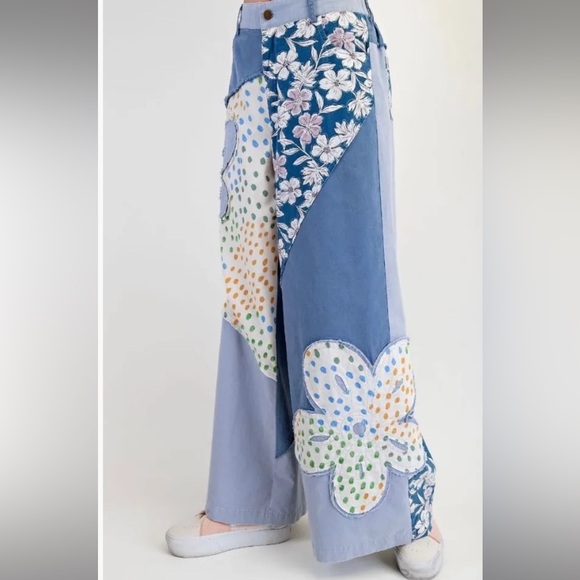EASEL Wide-Leg Patchwork Flower Pants Denim Blue and Cream SZ Large - Picture 9 of 10